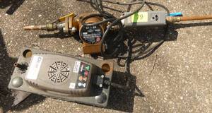 Circulator pump and floatless sensor