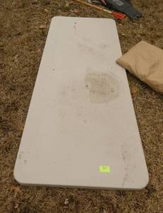 6 ft folding table