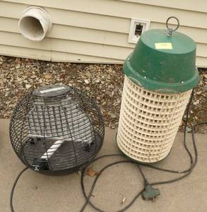 2 bug zappers