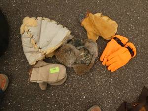 hunting gloves and hats