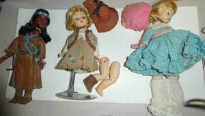 8 Madame Alexander collector dolls
