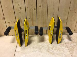 lot 9 image: Double StoneGlass Slab Carry Clamps (Set of 2) by Toolocity Customer Returns See Pictures