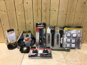 lot 10 image: Lot of Various Items See Pictures