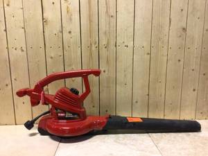 lot 73 image: Toro Ultra 260 MPH 340 CFM Electric 12 Amp BlowerVacuumMulcherCustomer Returns See Pictures