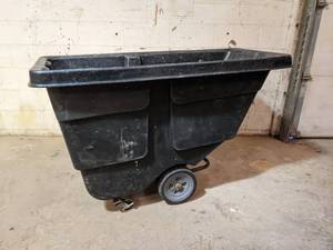 Large 35 x 35 x 26.5 Industrial Cart