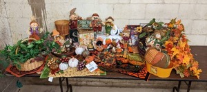 Gorgeous Autumn and Halloween Decor