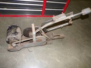 lot 14 image: Electric Hacksaw