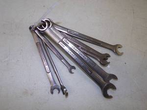 lot 18 image: Craftsman Metric Tool Set