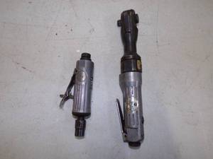 lot 20 image: Pair of Air Powered Tools