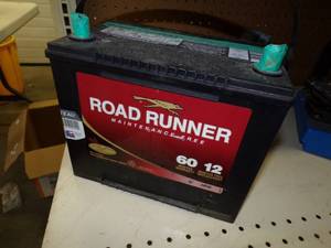 lot 34 image: 12v Battery