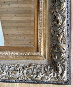 lot 20 image: Ornate Framed Wall Mirror