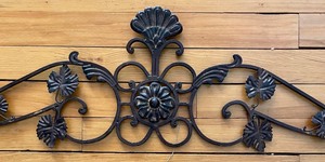lot 149 image: Ornate Metal Wall Decor