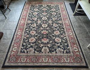 lot 156 image: Lovely Area Rug