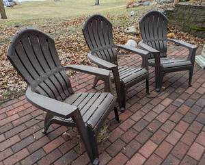 lot 187 image: Brown Adirondack Chairs- Resin