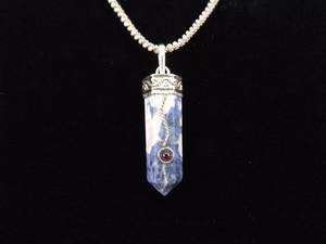 .925 Sterling Silver Sodalite Healing Crystal&nbspPendant&nbspNecklace