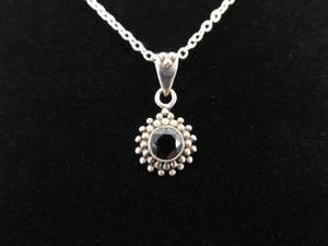 .925 Sterling Silver Faceted Garnet Pendant Necklace