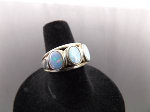 .925 Sterling Silver Opal Cabochon Ring Size 7