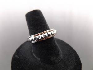 .925 Sterling Silver Garnet Crystal Band Ring Size 7