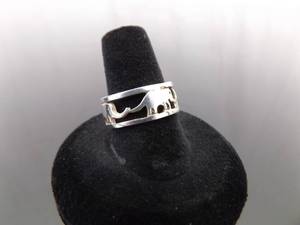 .925 Sterling Silver Elephant Band Ring Size 8.5