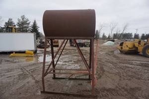 200 Gallon Gravity Feed Fuel Barrel With Metal Stand