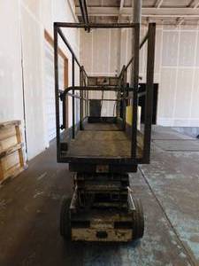 MarkLift CH20NEP Scissor Lift