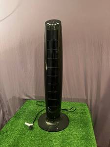 lot 8 image: Intertek Tower Fan