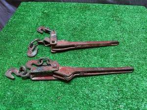 lot 56 image: Chain Binders