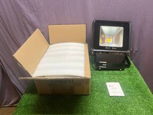 lot 91 image: New TechBox LED Floodlight