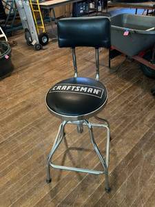 lot 109 image: Craftsman Shop Stool