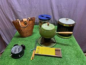 lot 131 image: Vintage Fondue Pot & Misc