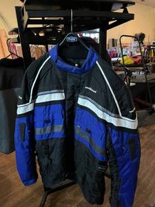lot 147 image: Mossi Motosports Apparel Size XL Snowmobile Jacket