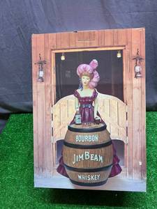 lot 165 image: Jim Beam Bourbon Whiskey Decanter