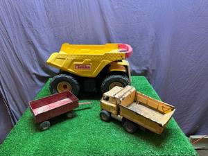 lot 176 image: Tonka & Ertl Toys