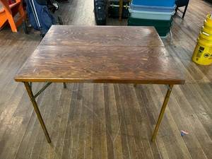 lot 189 image: Wood Card Table