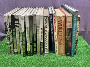 lot 169 image: &nbspWW2 Books