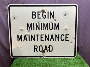 lot 207 image: Decommissioned Road Signs