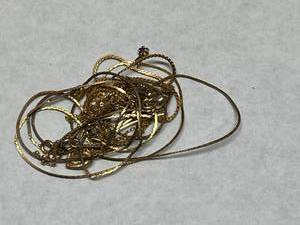 lot 214 image: Gold Stamped Necklaces & Pendants