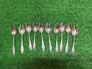 lot 220 image: 10 Vintage Silver Plated Spoons