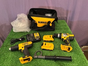 lot 239 image: New DeWalt 20 V Tools