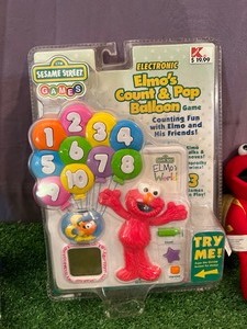 lot 238 image: Elmo Lot