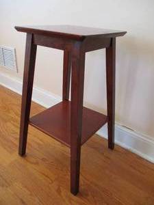 Wood End TablePlant Stand
