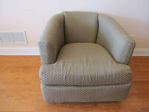 Upholstered club chair
