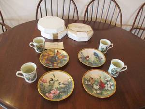 Lot of 4 Lenox Natures Collage Plate Collection