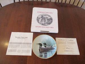 Don Li Leger Collector Plate of Loons with certificate & box.