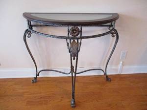 Console Table. Glass, Metal and wood.