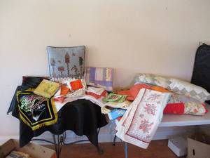 Lot of various Linens