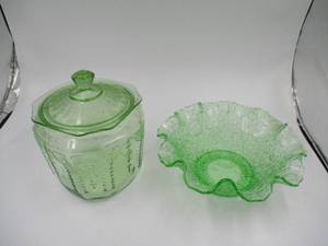 Lot of 2 Vintage Green Depression Glass Items.