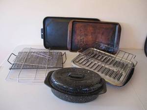 Lot of Miscellaneous Cookware &amp Bakeware
