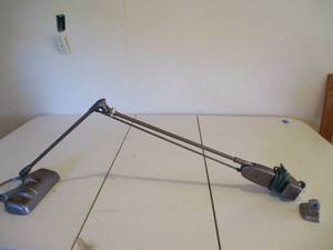 Vintage DAZOR Industrial Magnifying Task Lamp. Works.