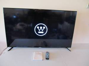 Westinghouse 50 HD Flat Screen TV.LED. wmanual and remote. Works.